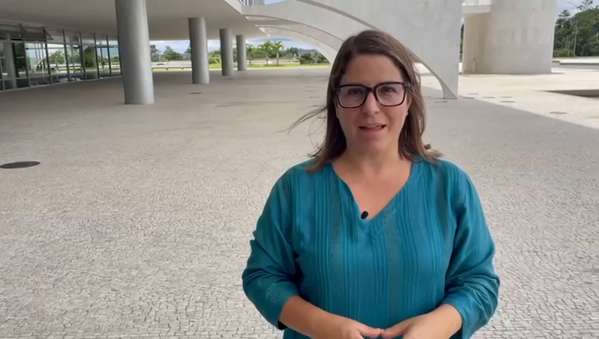 Juanita Goebertus, Americas Director at Human Rights Watch, Tell us about her meeting with Celso Morin, Advisor in foreign affairs from President Luiz Inácio Lula da Silva; and with Marina Silva, Minister of the Environment and Climate Change in Brazil. The Approval of the Escazu Agreement was the main point during the conversation.